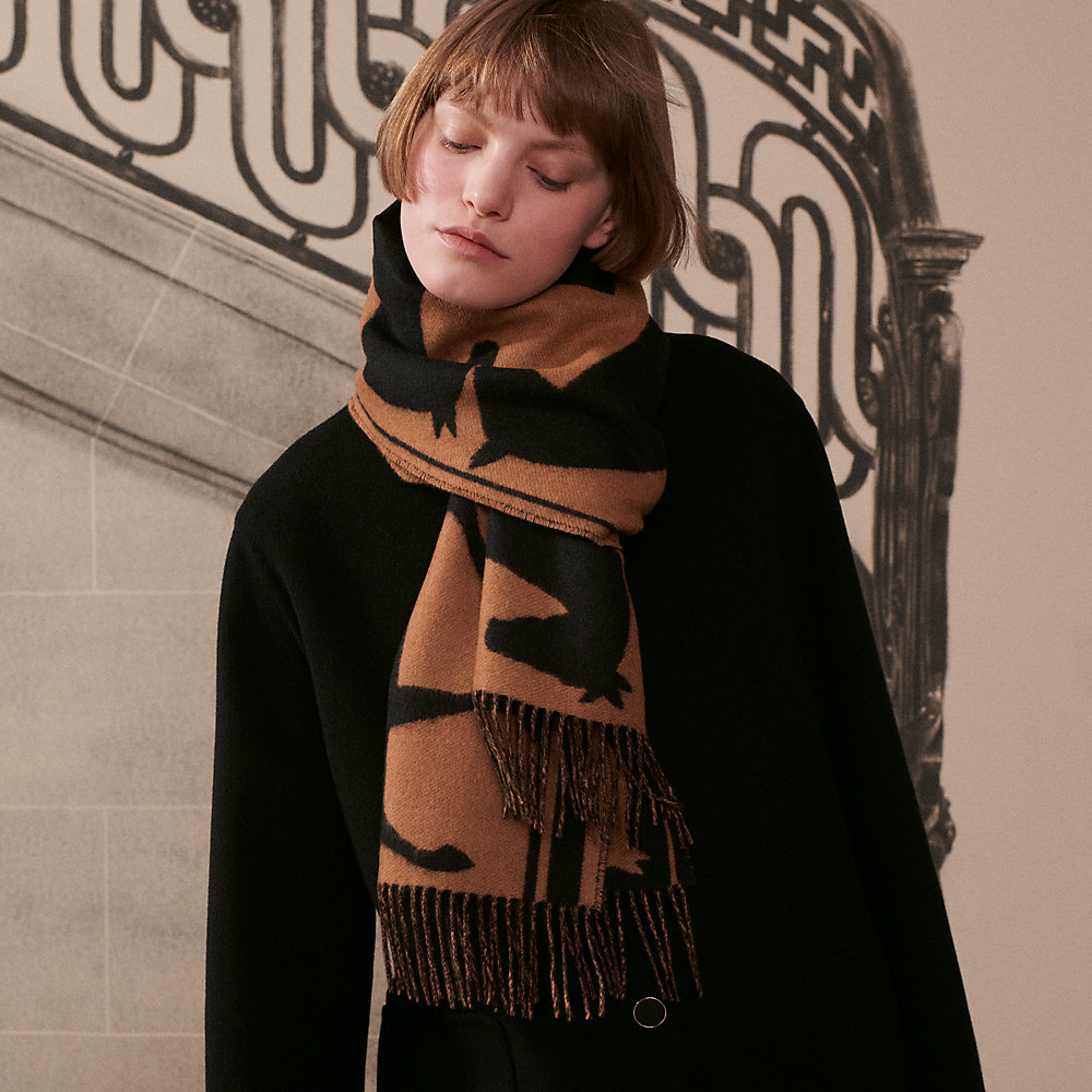【落ち着いた雰囲気漂う】HERMES★Schal Casaque Tete a Queue Casaque Tete a Queue scarf | Hermès Mainland China